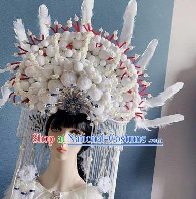 Traditional Chinese Deluxe White Venonat Feather Phoenix Coronet Hair Accessories Halloween Stage Show Headdress for Women