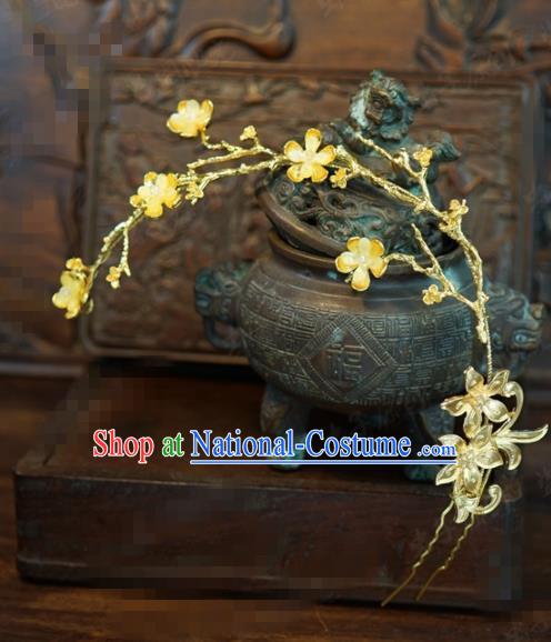 Traditional Chinese Handmade Court Golden Plum Hairpins Hair Accessories Ancient Queen Hanfu Hair Clip for Women