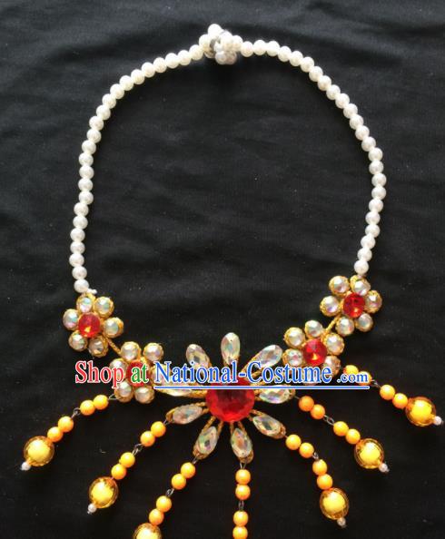 Chinese Beijing Opera Diva Yellow Flowers Necklace Traditional Peking Opera Princess Necklet Accessories for Women