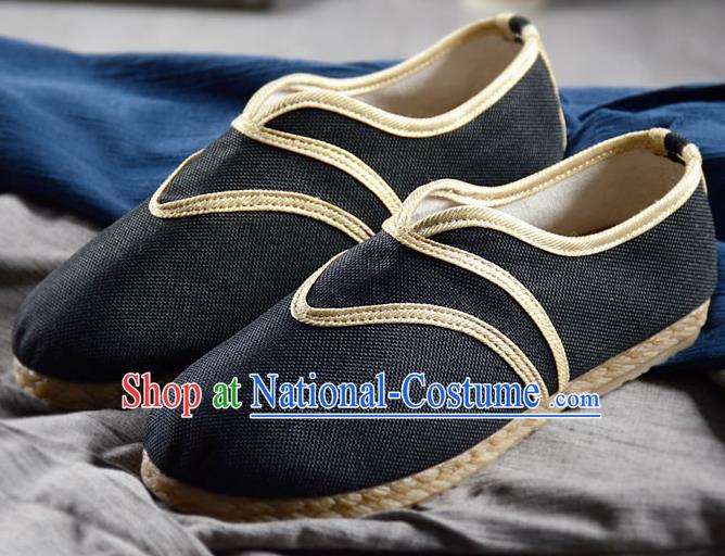 Chinese Traditional Handmade Black Flax Shoes National Multi Layered Cloth Shoes for Men