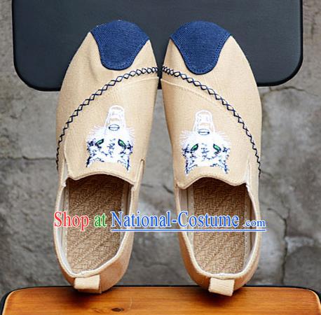 Traditional Chinese Martial Arts Shoes Handmade Embroidered Beige Flax Shoes National Multi Layered Cloth Shoes for Men