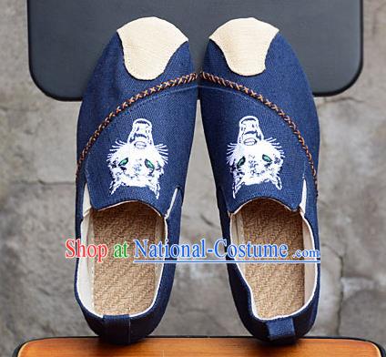 Traditional Chinese Martial Arts Shoes Handmade Embroidered Navy Flax Shoes National Multi Layered Cloth Shoes for Men