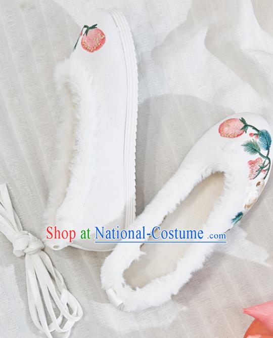 Traditional Chinese Embroidered Rabbit White Shoes Handmade Cloth Shoes National Cloth Shoes for Women