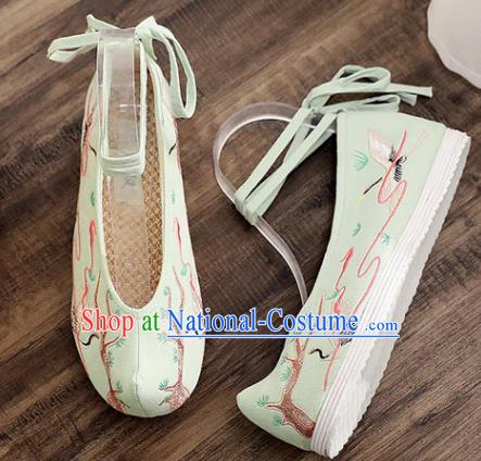 Traditional Chinese Embroidered Crane Green Shoes Handmade Cloth Shoes National Cloth Shoes for Women