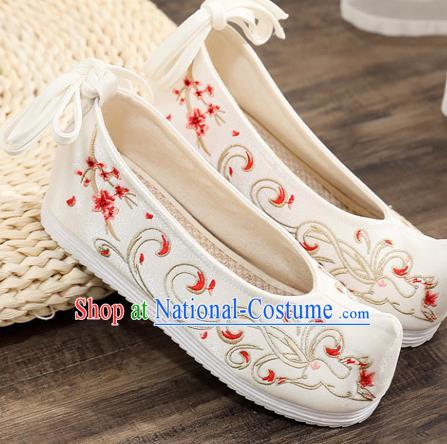 Traditional Chinese Embroidered Deer White Shoes Handmade Cloth Shoes National Cloth Shoes for Women