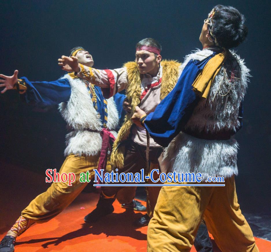 Chinese The Romantic Show of Lijiang Stage Performance Dance General Costume for Men