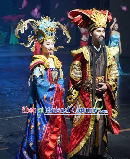 Chinese The Romantic Show of Songcheng Emperor and Empress Stage Show Costumes for Women for Men