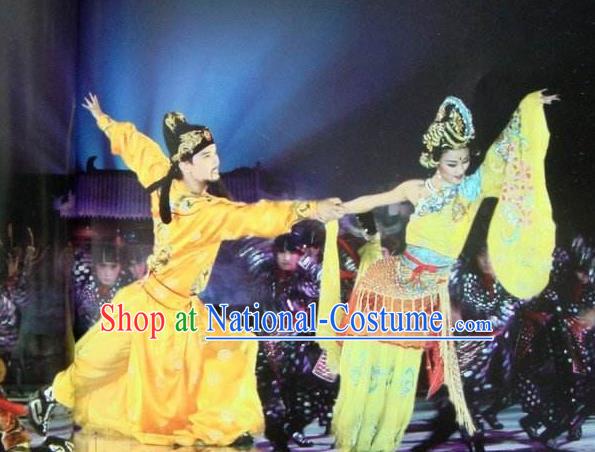 Chinese The Long Regret Tang Dynasty Consort Yang and Xuan Emperor Stage Show Costumes for Women for Men