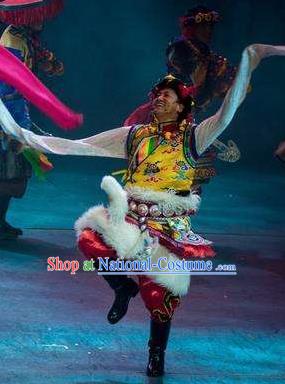 Chinese Encounter Shangri La Impression Tibetan Ethnic Dance Yellow Robe Stage Performance Costume for Men