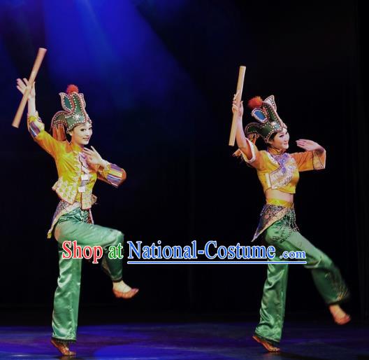 Chinese Oriental Apparel Tujia Nationality Dance Dress Stage Performance Ethnic Costume and Headpiece for Women