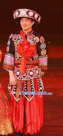 Chinese Charm Xiangxi Tujia Nationality Wedding Clothing Stage Performance Dance Costume for Men