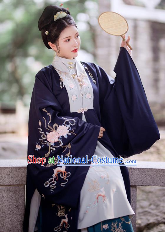 Traditional Chinese Ming Dynasty Nobility Dowager Replica Costumes Ancient Royal Lady Hanfu Dress for Women