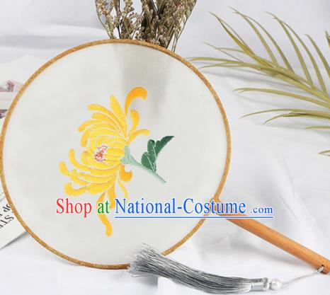 Chinese Traditional Handmade Embroidery Chrysanthemum Round Fan Embroidered Palace Fans