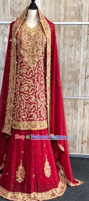 South Asia  Indian Hui Nationality Bride Red Costumes Traditional   India Wedding Luxury Embroidered Dress for Women