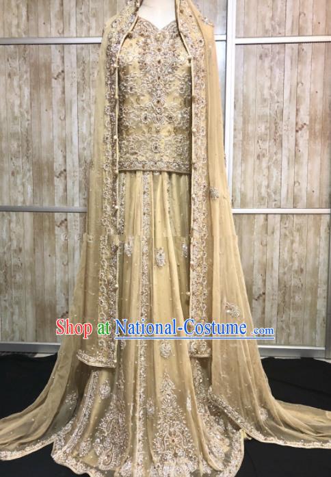 South Asia  Indian Court Queen Embroidered Golden Dress Traditional   India Hui Nationality Wedding Costumes for Women