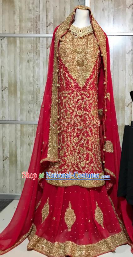 South Asia  Indian Bride Red Veil Embroidered Dress Traditional   India Hui Nationality Wedding Costumes for Women