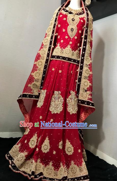 South Asia  Indian Court Queen Wedding Embroidered Red Dress Traditional   India Hui Nationality Bride Costumes for Women