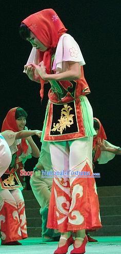 Phoenix Flying Qiang Dance Traditional Chinese Qiang Ethnic Folk Dance Dress and Headwear for Women