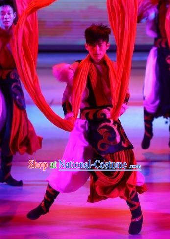 Phoenix Flying Qiang Dance Traditional Chinese Qiang Ethnic Minority Dance Costumes and Headwear for Men