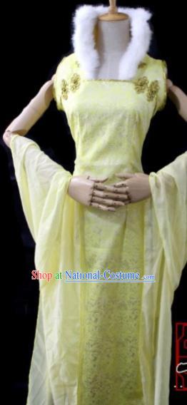 Chinese Cosplay Imperial Consort Yellow Dress Ancient Female Swordsman Knight Costume for Women