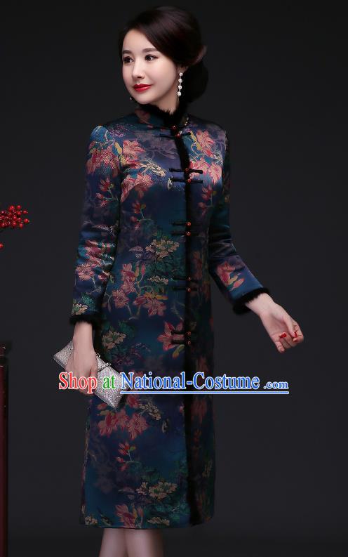 Traditional Chinese Green Silk Cheongsam Cotton Padded Coat Mother Tang Suit Stand Collar Overcoat for Women