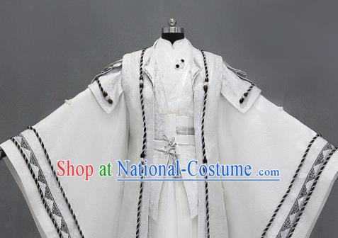 Chinese Cosplay Royal Highness White Embroidered Costumes Ancient Swordsman Clothing for Men