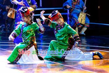 Chinese Prairie Female Embroider Mongol Nationality Dance Green Dress Stage Performance Costume and Headpiece for Women