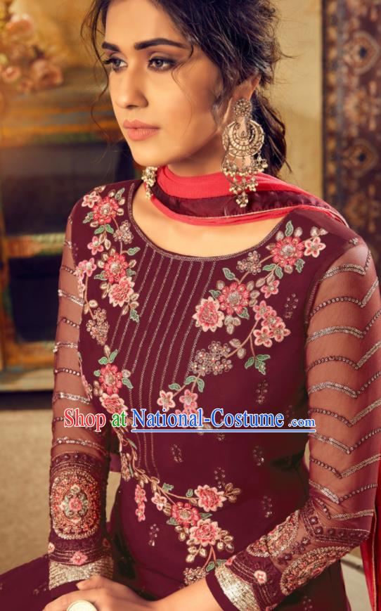 Asian Indian Punjabis Embroidered Wine Red Skirt and Blouse India Traditional Lehenga Choli Costumes Complete Set for Women