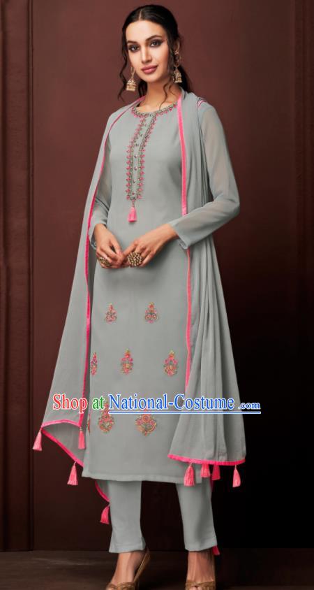 Asian Indian Punjabis Embroidered Blue Blouse and Pants India Traditional Kurti Costumes Complete Set for Women