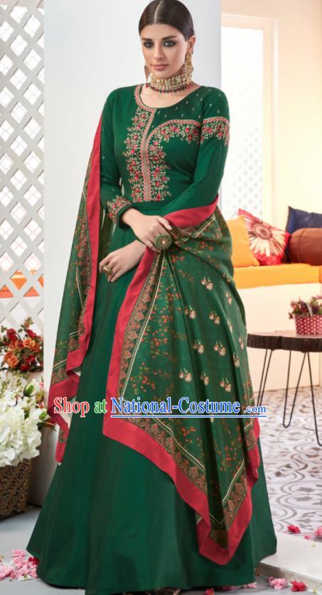 Asian Indian Festival Embroidered Deep Green Taffeta Dress India Bollywood Traditional Lehenga Court Costumes for Women