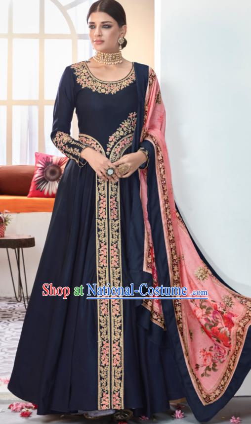 Asian Indian Festival Embroidered Navy Taffeta Dress India Bollywood Traditional Lehenga Court Costumes for Women