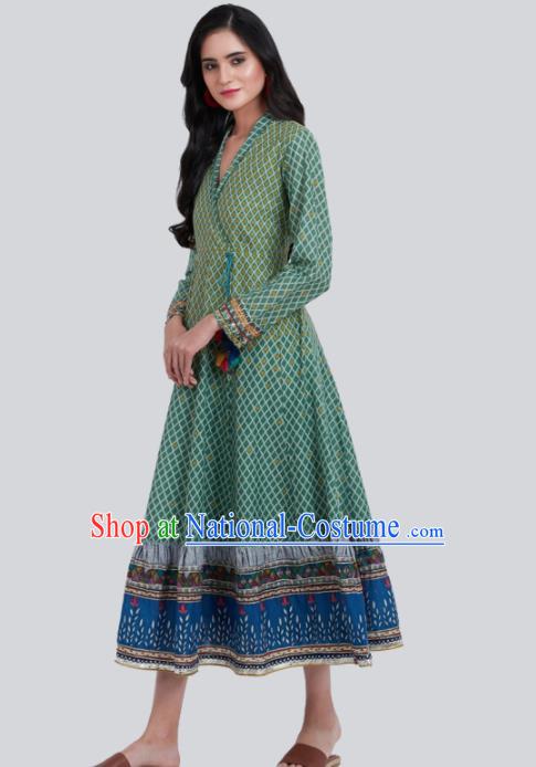 Asian Indian Bollywood Green Dress India Traditional Costumes for Women