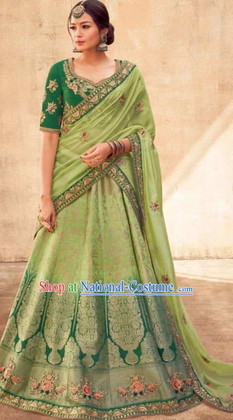 Indian Traditional Bollywood Lehenga Green Banarasi Silk Dress Asian India National Festival Costumes for Women