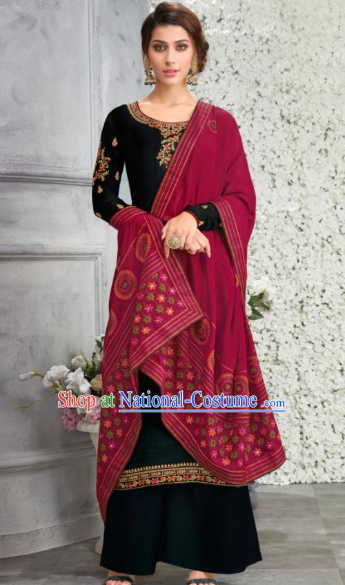 Traditional Indian Lehenga Embroidered Black Blouse and Pants Asian India Punjab National Costumes for Women