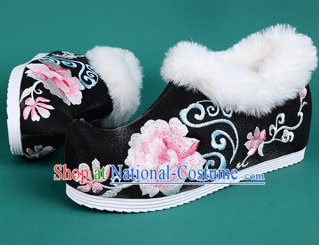 Chinese Traditional Winter Black Ankle Boots Hanfu Shoes Embroidered Boots for Women