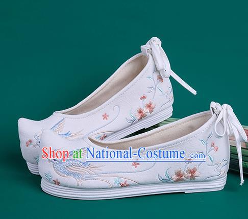 Chinese Traditional Embroidered White Cloth Shoes Hanfu Shoes Princess Shoes for Women