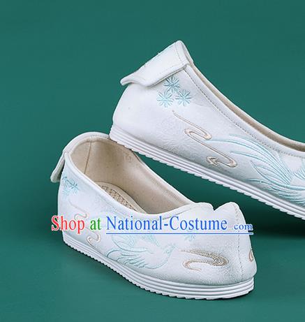 Chinese Traditional Embroidered Bird White Shoes Hanfu Shoes Princess Shoes for Women