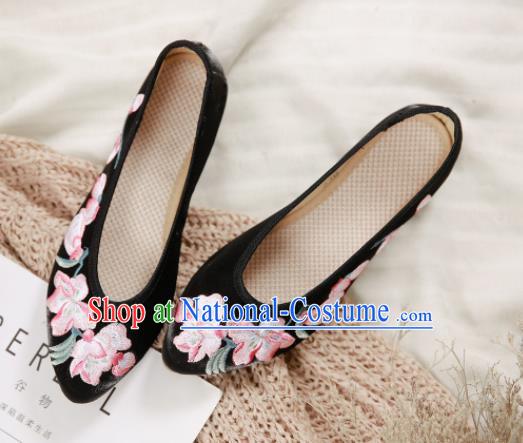 Traditional Chinese National Embroidery Peach Flowers Black Shoes Embroidered Shoes Hanfu Shoes for Women