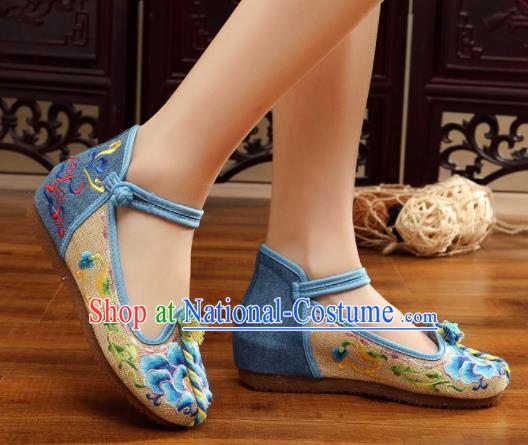 Traditional Chinese Old Beijing Embroidery Peony Beige Shoes National Embroidered Shoes Hanfu Shoes for Women