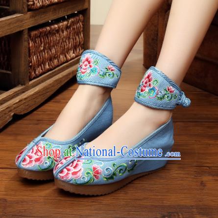 Traditional Chinese Old Beijing Bride Embroidery Peony Blue Shoes National Embroidered Shoes Hanfu Shoes for Women