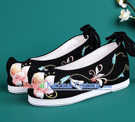 Chinese Traditional Winter Embroidered Black Shoes Hanfu Shoes Princess Shoes for Women