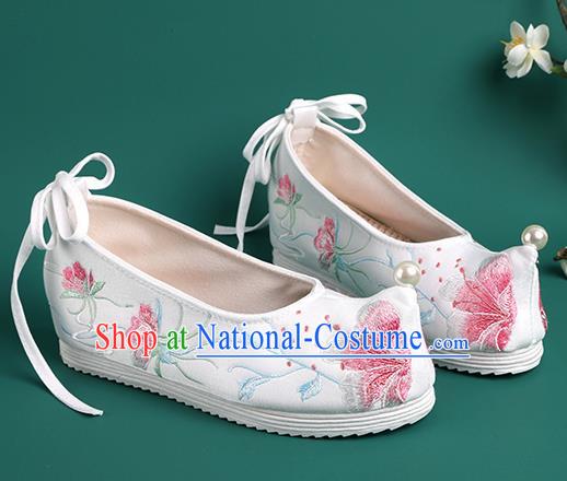 Chinese Pearl Shoes Traditional Wedding White Embroidered Shoes Hanfu Shoes Princess Shoes for Women