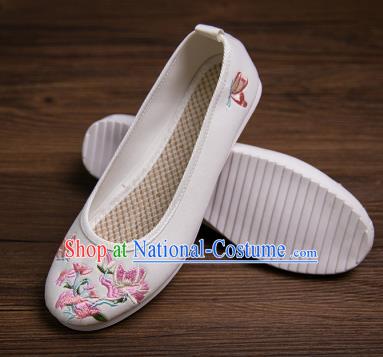 Traditional Chinese Handmade Shoes White Embroidered Shoes Hanfu Shoes for Women