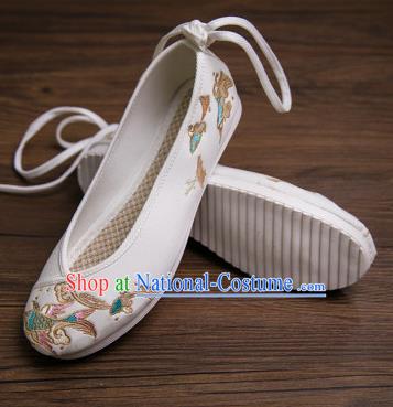 Traditional Chinese Handmade Hanfu Shoes Embroidered Carp White Shoes Cloth Shoes for Women