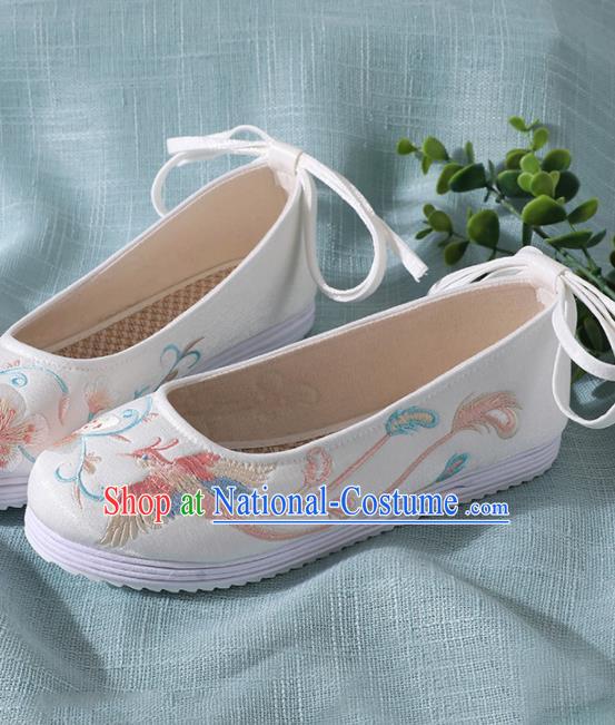 Traditional Chinese Handmade Embroidered White Shoes Wedding Shoes Hanfu Shoes Princess Shoes for Women