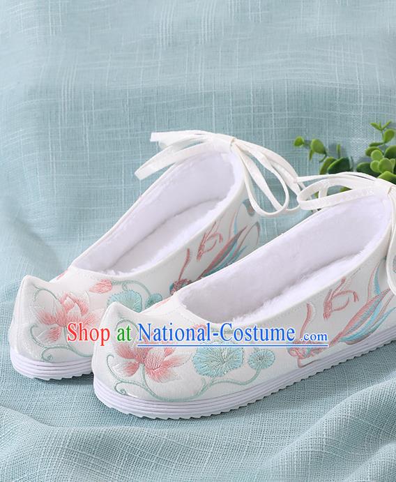 Chinese Handmade Embroidered Lotus Goldfish White Shoes Traditional Ming Dynasty Hanfu Shoes Princess Shoes for Women