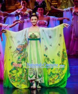 Chinese Chuansi Gongzhu Classical Dance Green Dress Stage Performance Dance Costume and Headpiece for Women