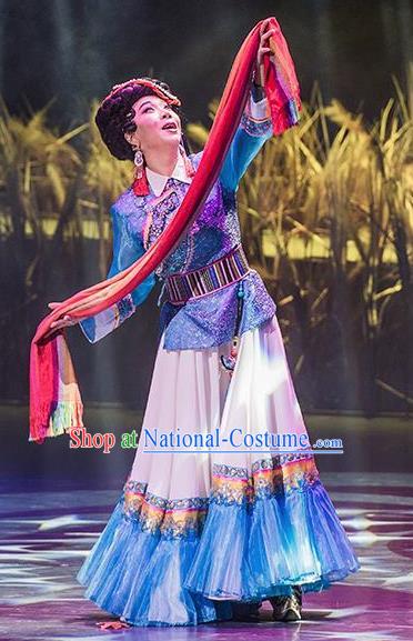 Walking Marriage Chinese Mosuo Minority Dance Dress Stage Performance Dance Costume and Headpiece for Women