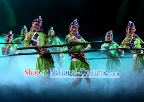 Impression Shanha Chinese She Nationality Dance Green Dress Stage Performance Dance Costume and Headpiece for Women