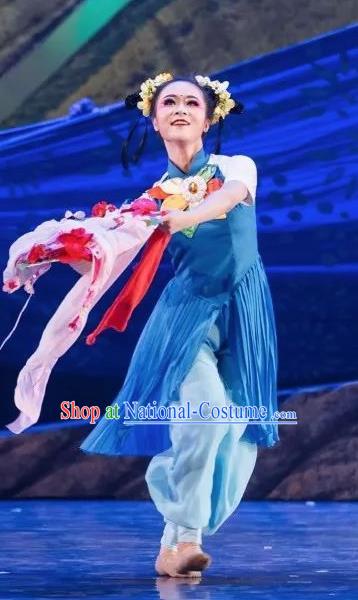 Goddess of the Moon Chinese Classical Dance Blue Dress Stage Performance Dance Costume and Headpiece for Women